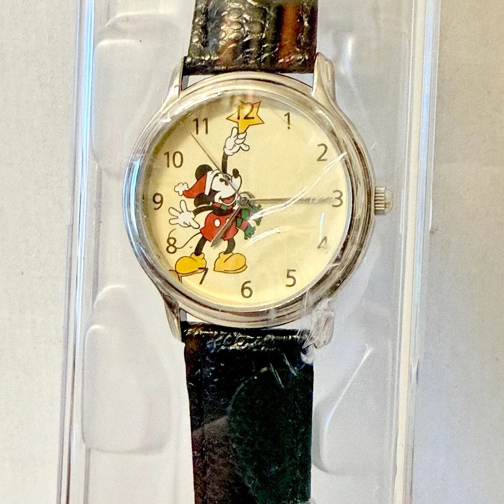Disney Time Works Mickey Mouse Holiday Special Edition Watch Walt Disney World